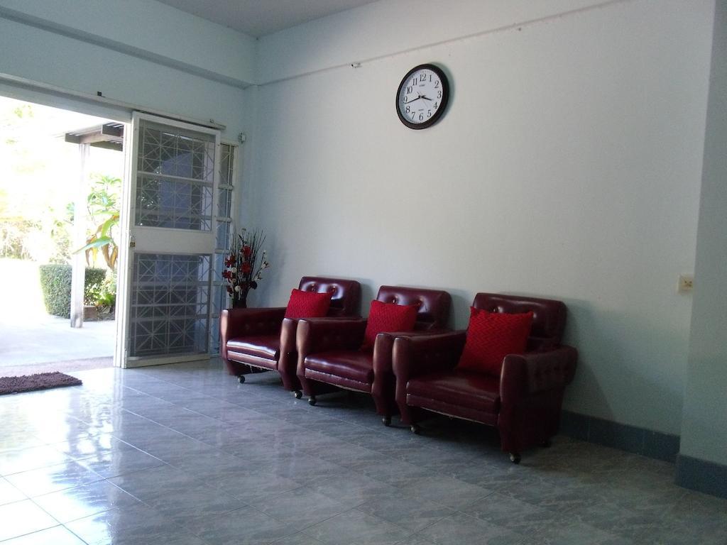 Albatross Guesthouse @ Thungwualaen Beach Pathiu Exterior foto